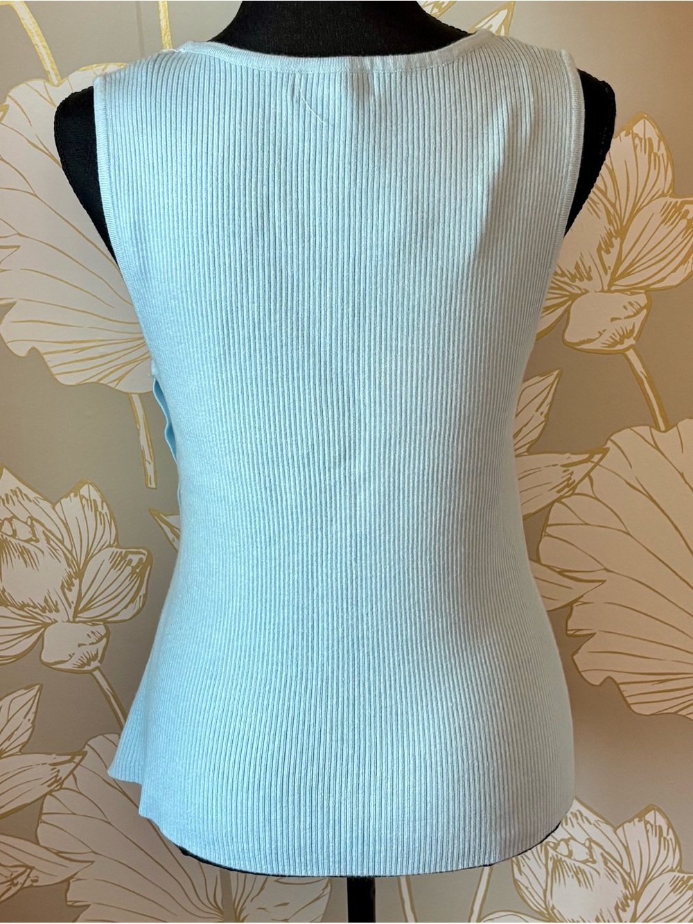 Francesca's Light Blue Ribbed Side-Button Tank - Picture 4 of 7